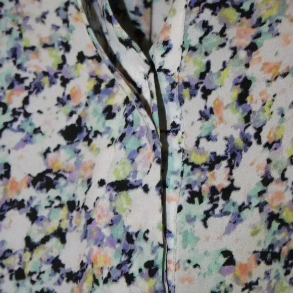 Floral Flowy Tank Top - Picture 9 of 14